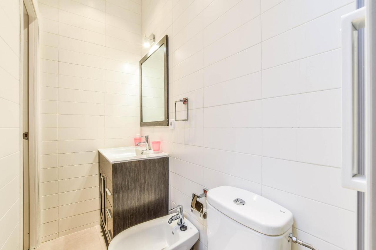 マドリードApartamento En Chuecaアパートメント エクステリア 写真